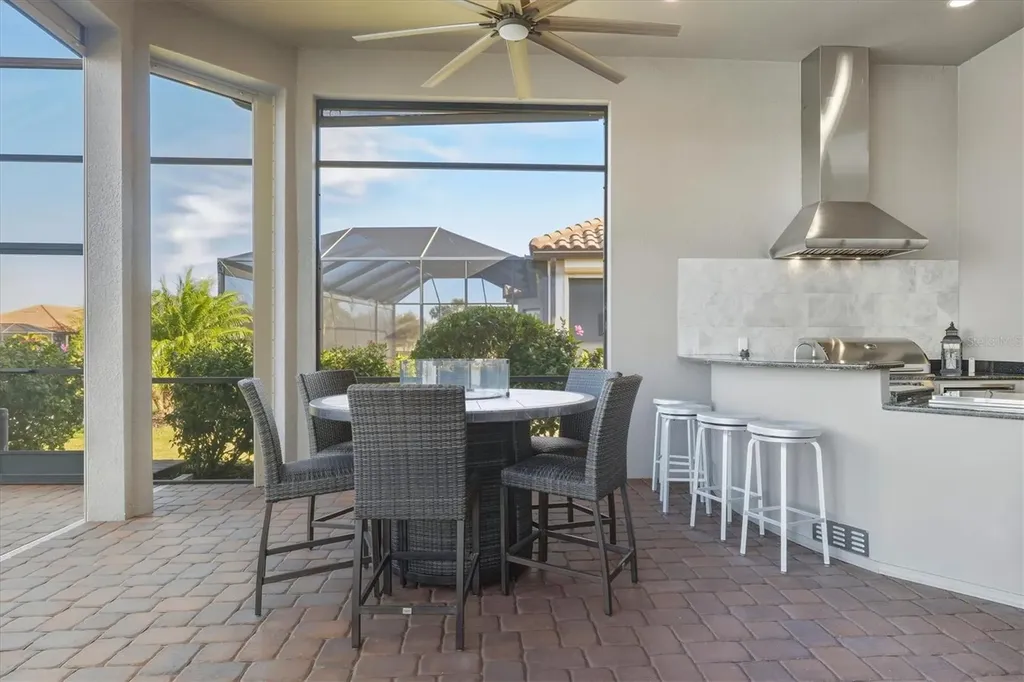 4711 Benito Court Bradenton FL 34211