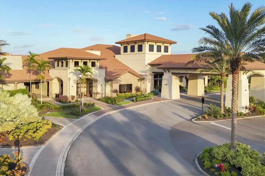 4711 Benito Court Bradenton FL 34211