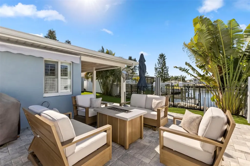 312 Westwinds Drive Palm Harbor FL 34683