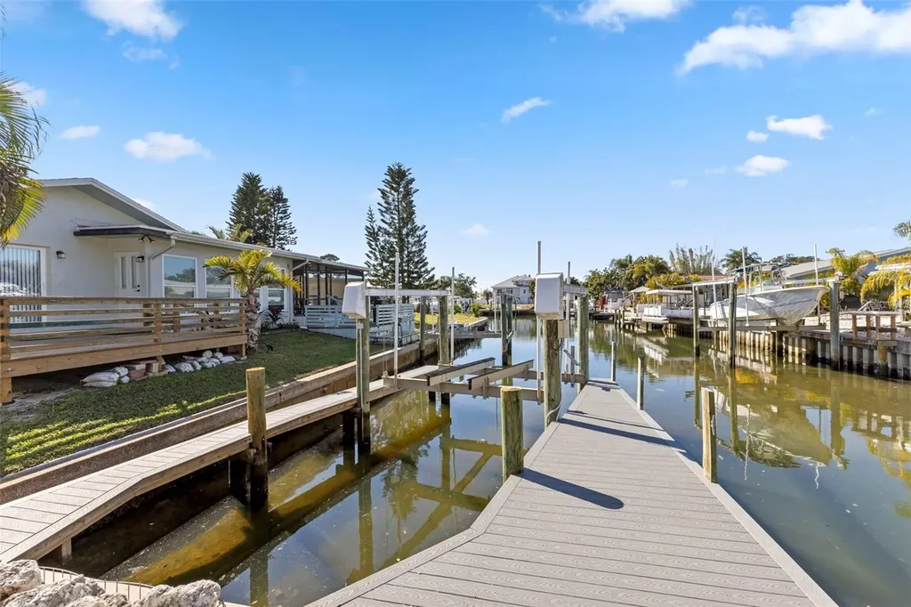 312 Westwinds Drive Palm Harbor FL 34683