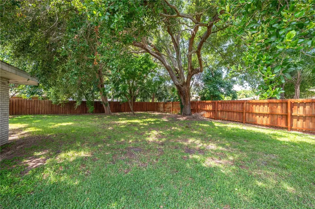 305 Hernando Road Winter Haven FL 33884