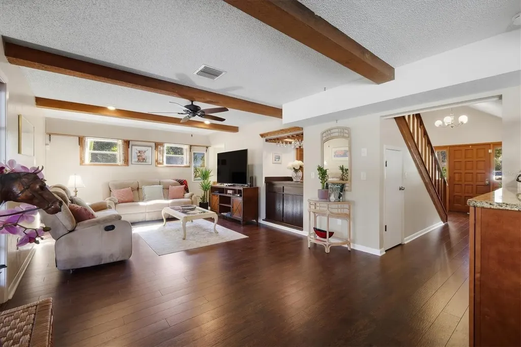 2020 E Dolphin Drive Englewood FL 34223
