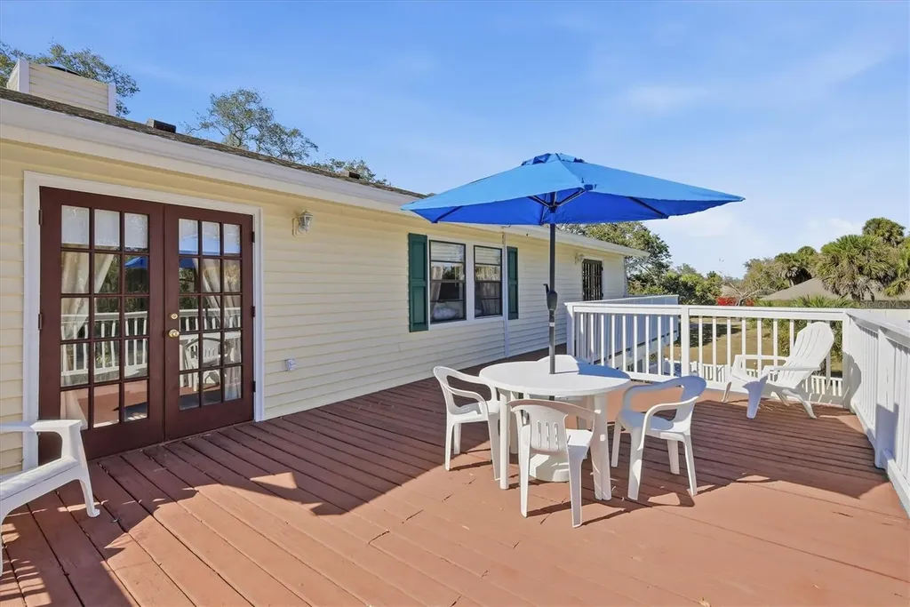 2020 E Dolphin Drive Englewood FL 34223