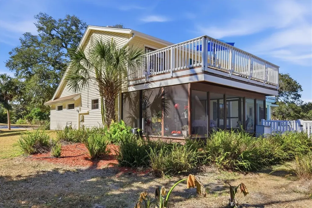 2020 E Dolphin Drive Englewood FL 34223
