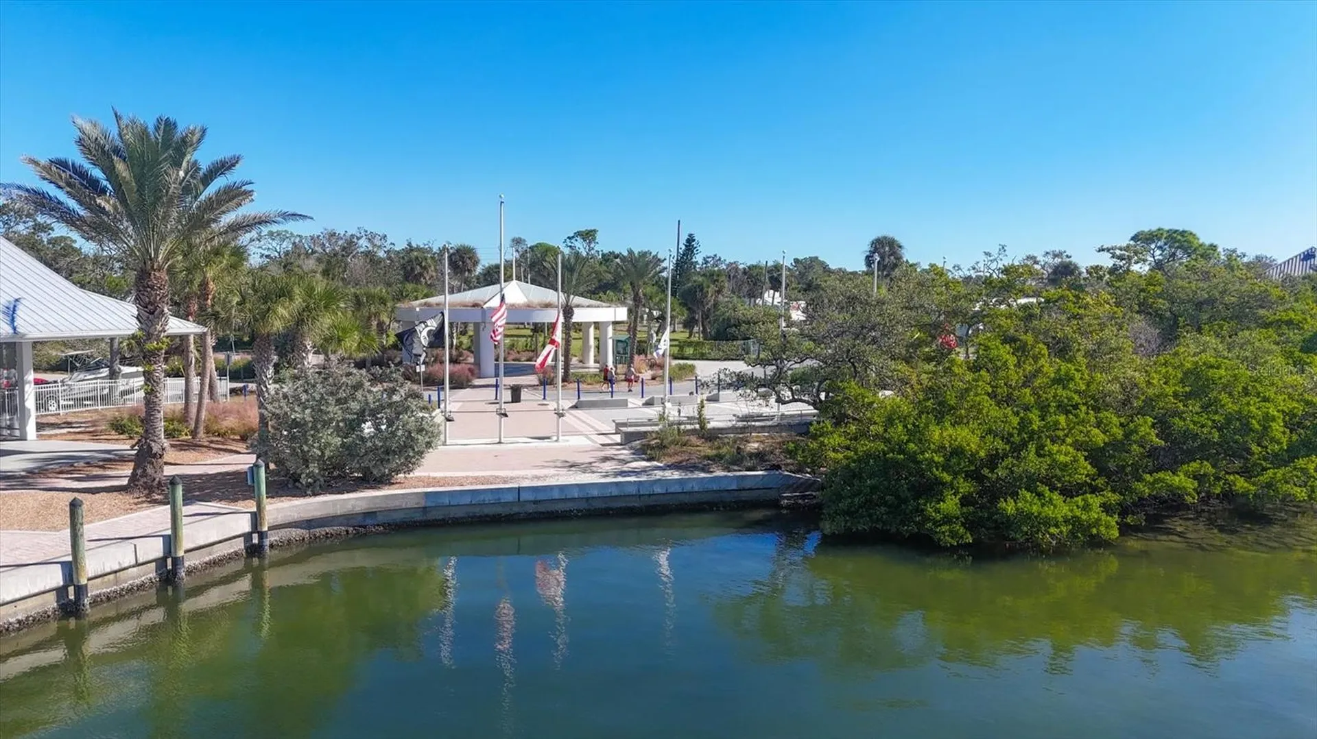 2020 E Dolphin Drive Englewood FL 34223