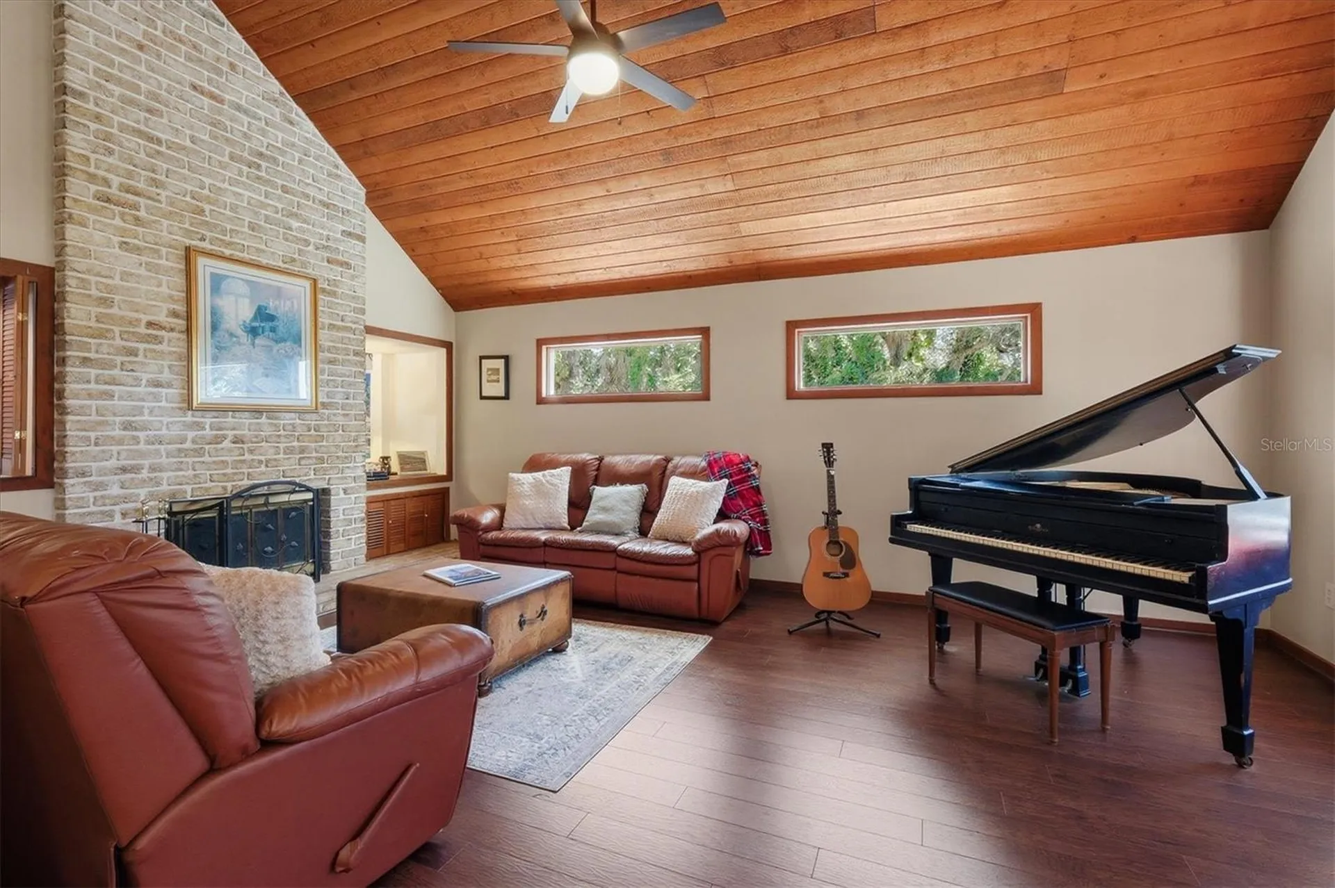 2020 E Dolphin Drive Englewood FL 34223