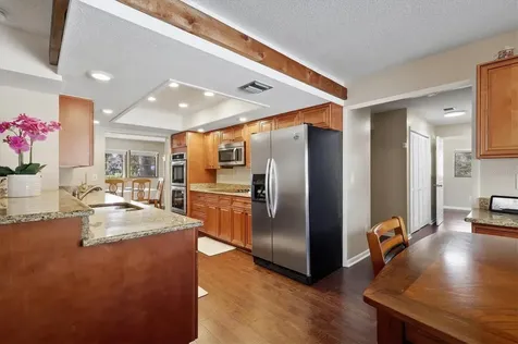 2020 E Dolphin Drive Englewood FL 34223