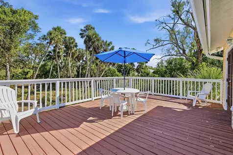 2020 E Dolphin Drive Englewood FL 34223