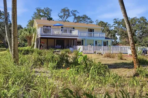 2020 E Dolphin Drive Englewood FL 34223