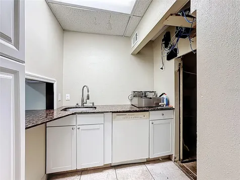 1007 Manatee Avenue E Bradenton FL 34208