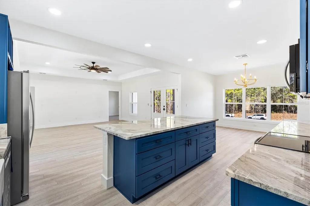 8506 County Road 243 Wildwood FL 34785