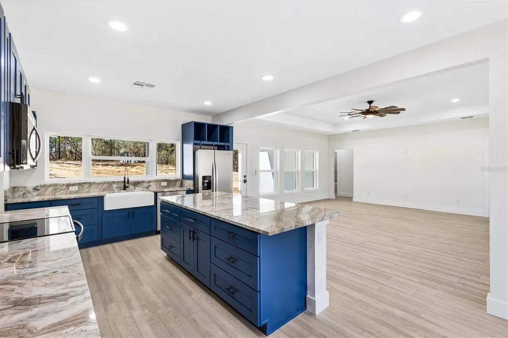 8506 County Road 243 Wildwood FL 34785