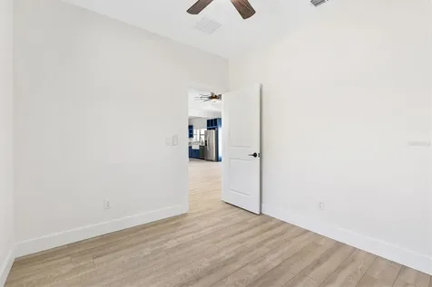 8506 County Road 243 Wildwood FL 34785