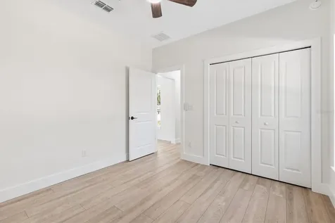 8506 County Road 243 Wildwood FL 34785