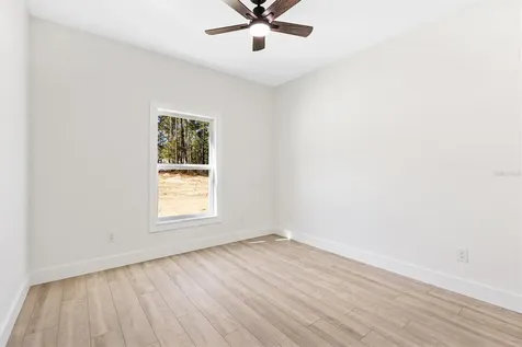 8506 County Road 243 Wildwood FL 34785