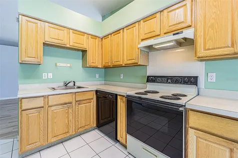 29140 Princeville Drive San Antonio FL 33576