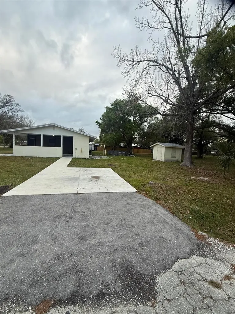 1327 SE Vermont Avenue Arcadia FL 34266