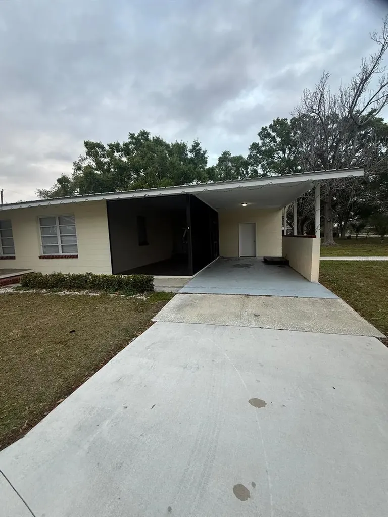 1327 SE Vermont Avenue Arcadia FL 34266