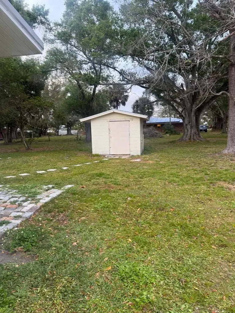 1327 SE Vermont Avenue Arcadia FL 34266