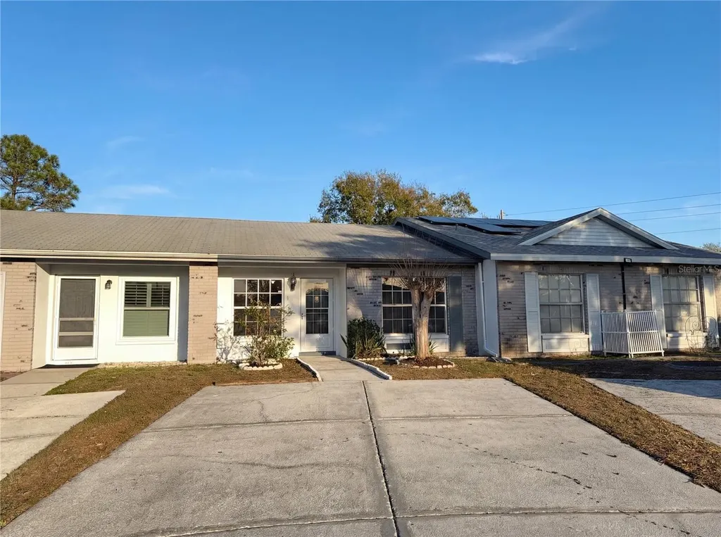 1703 Oak Branch Court Brandon FL 33511