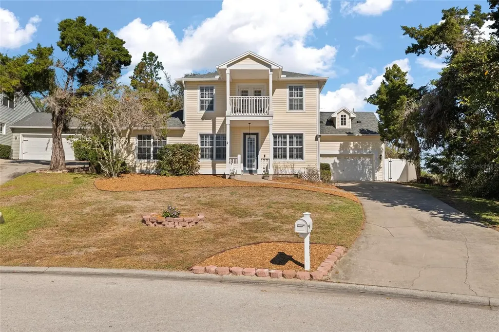1997 Lexington Place Tarpon Springs FL 34688