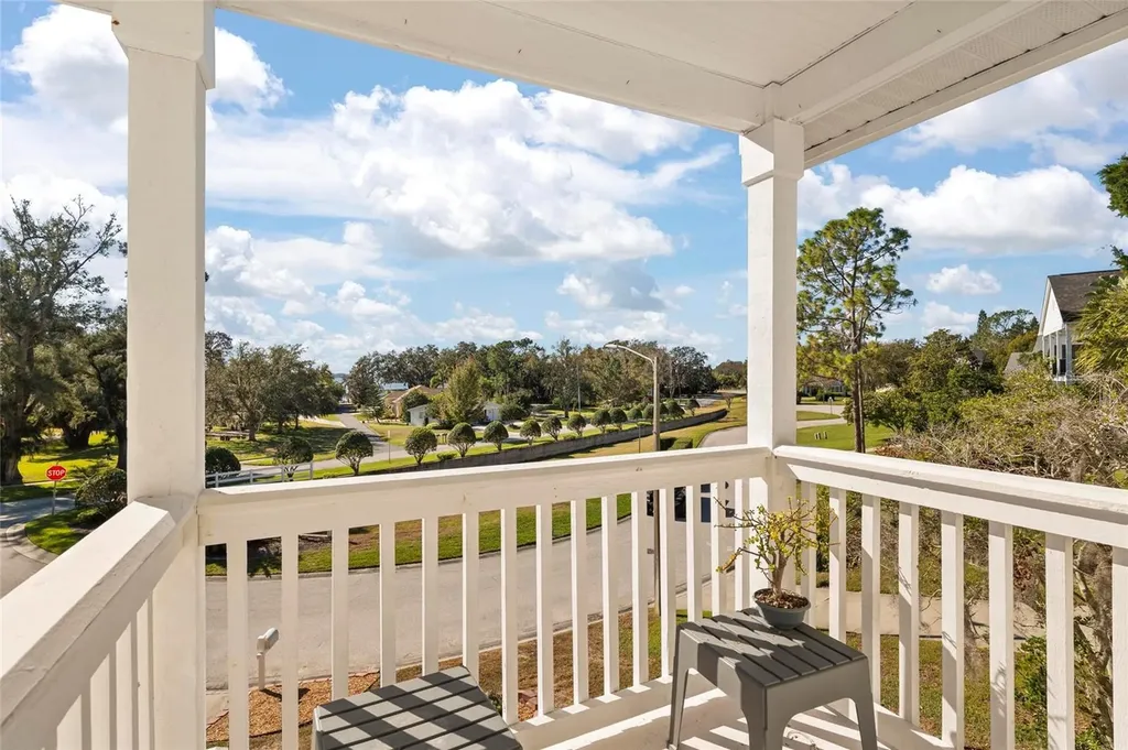1997 Lexington Place Tarpon Springs FL 34688