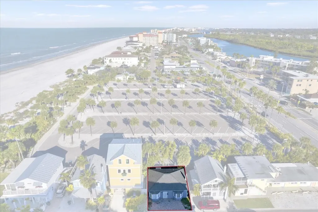 39 181st Avenue W Redington Shores FL 33708