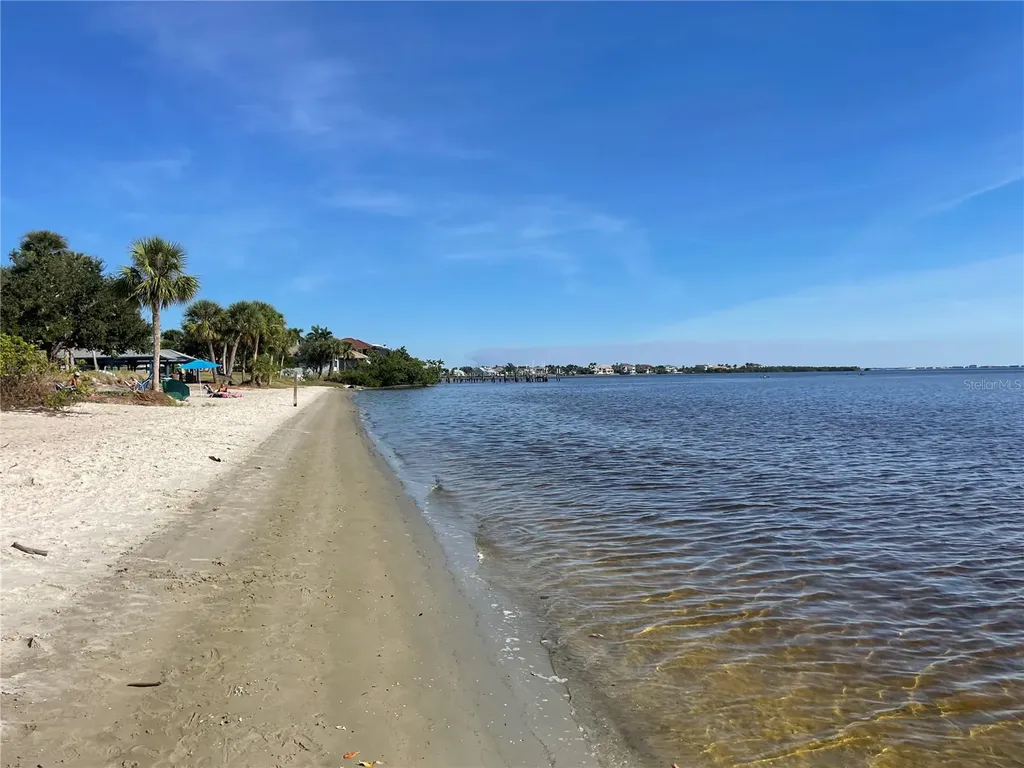 222 Soursop Punta Gorda FL 33955