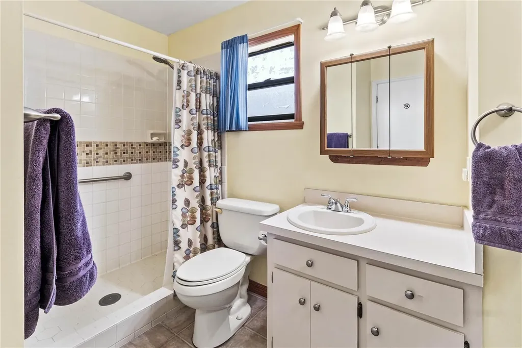 4861 Colonnades Circle E Lakeland FL 33811