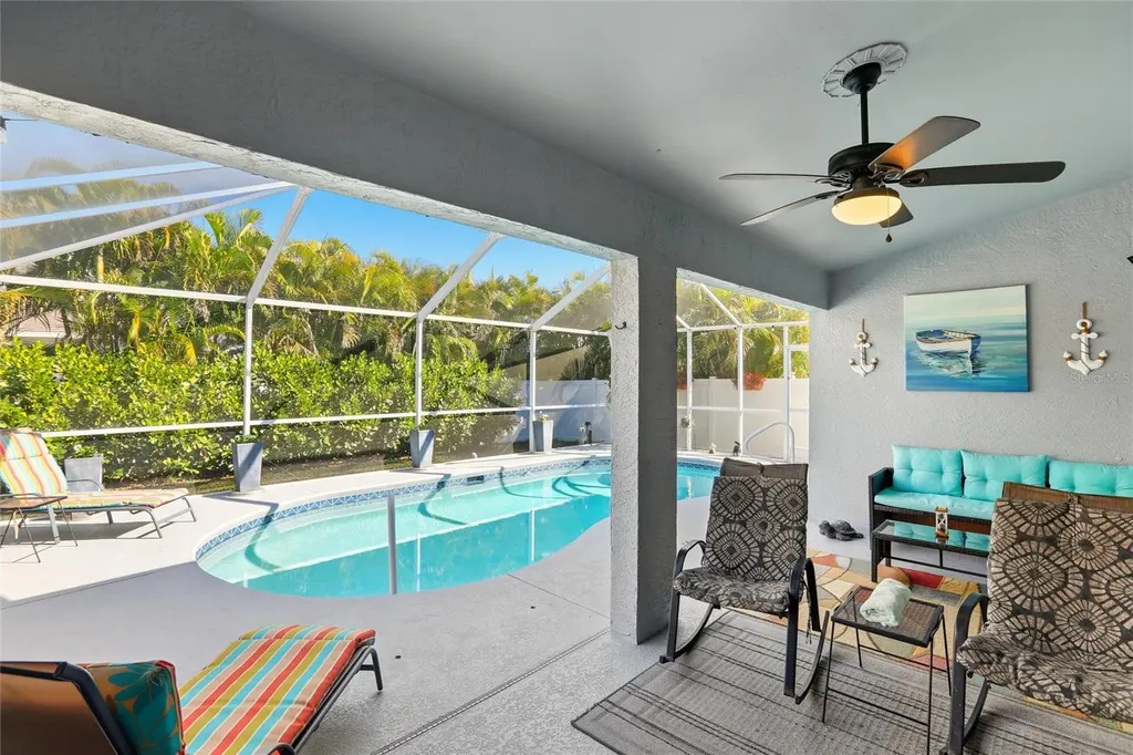 515 NE 5th Place Cape Coral FL 33909