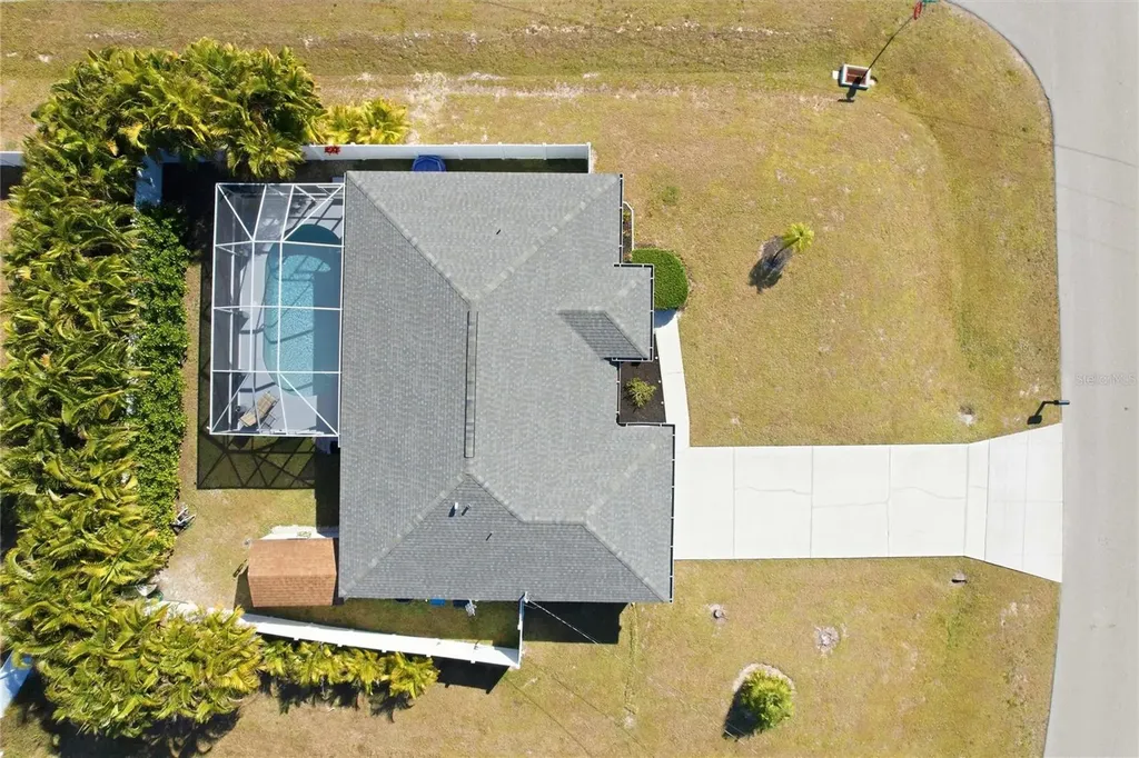 515 NE 5th Place Cape Coral FL 33909