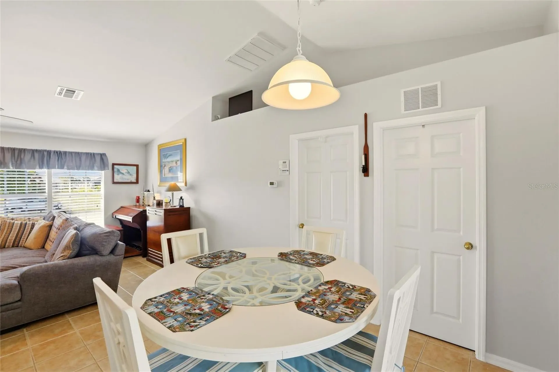 515 NE 5th Place Cape Coral FL 33909