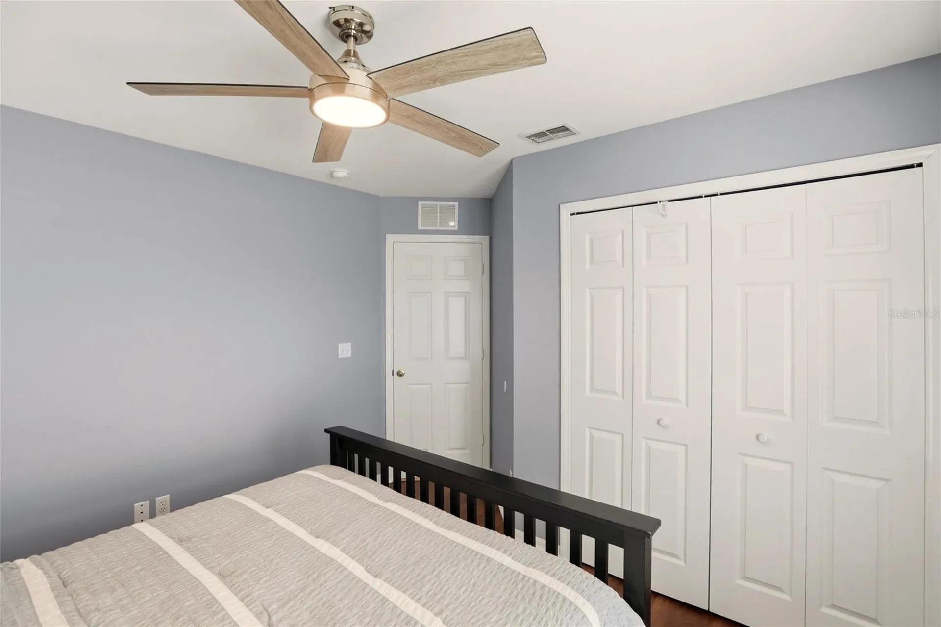 515 NE 5th Place Cape Coral FL 33909