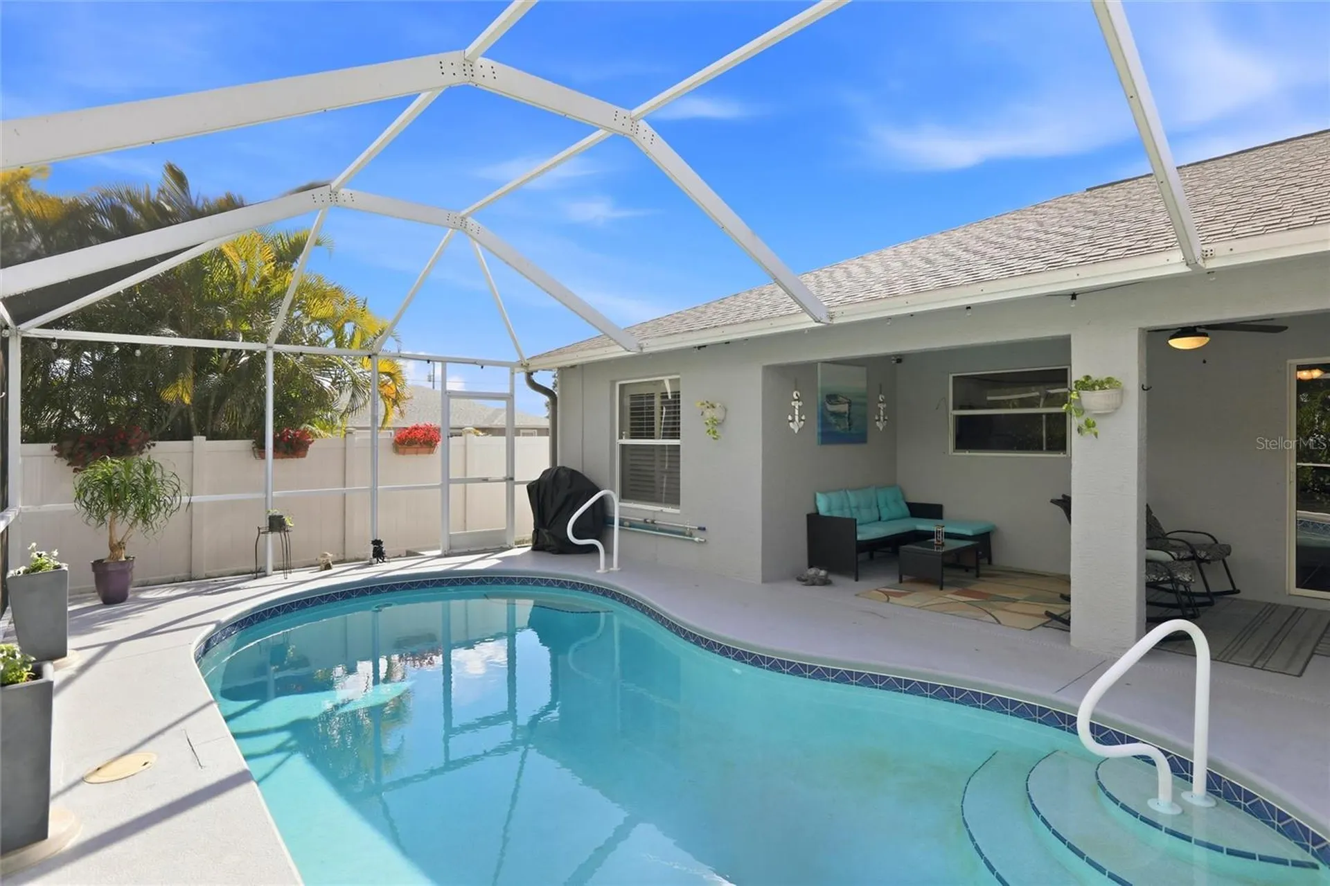 515 NE 5th Place Cape Coral FL 33909