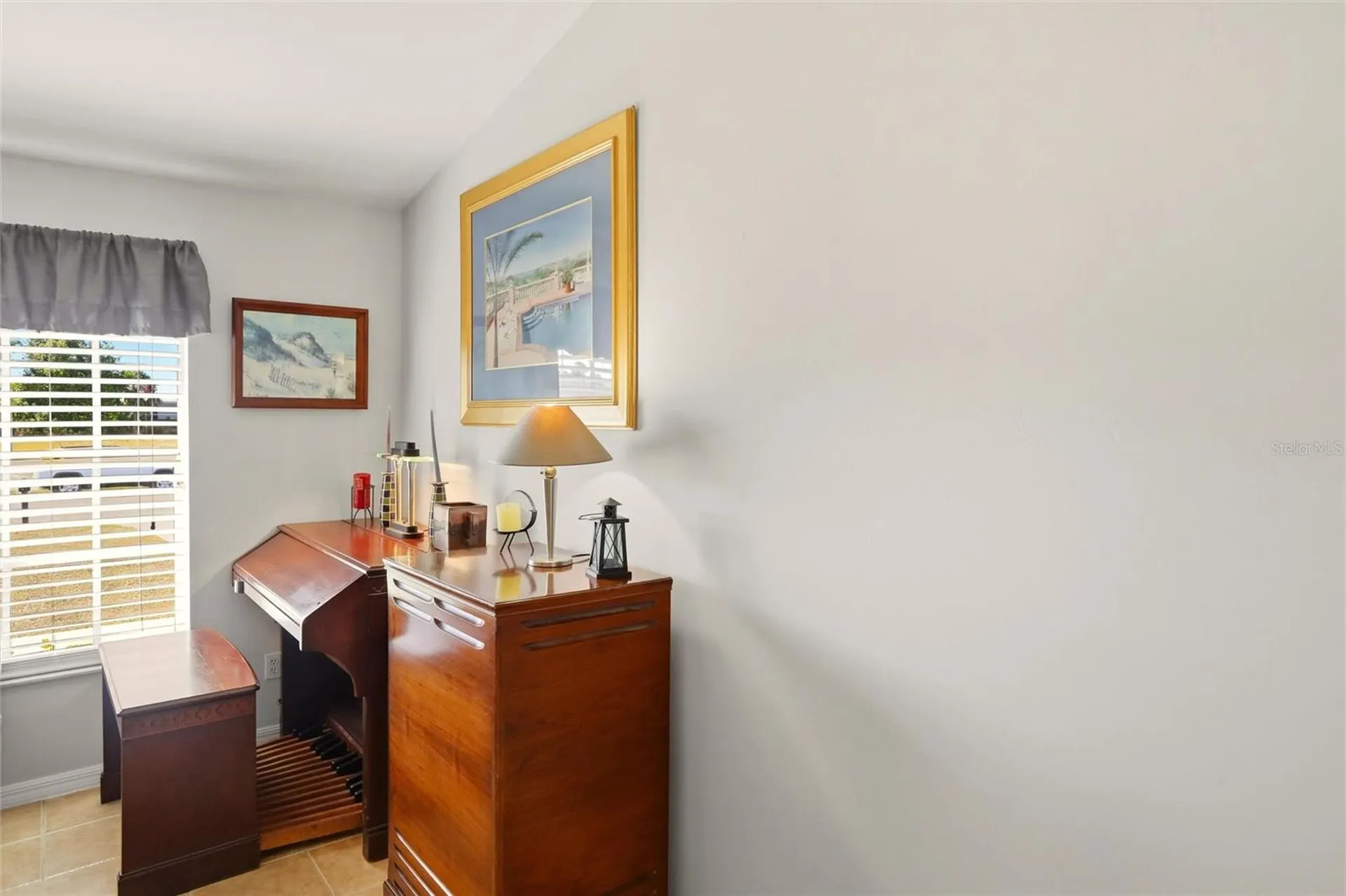 515 NE 5th Place Cape Coral FL 33909