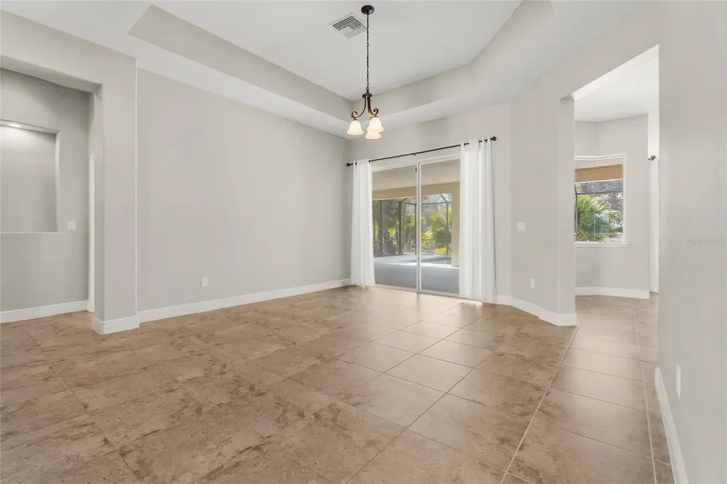5750 Rock Dove Drive Sarasota FL 34241