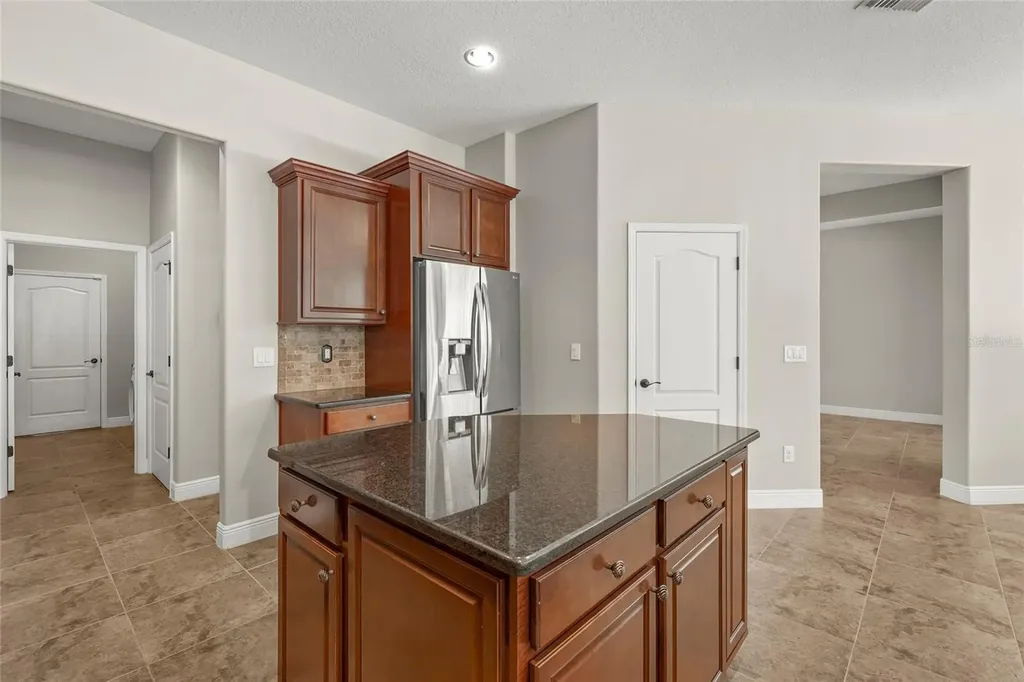 5750 Rock Dove Drive Sarasota FL 34241