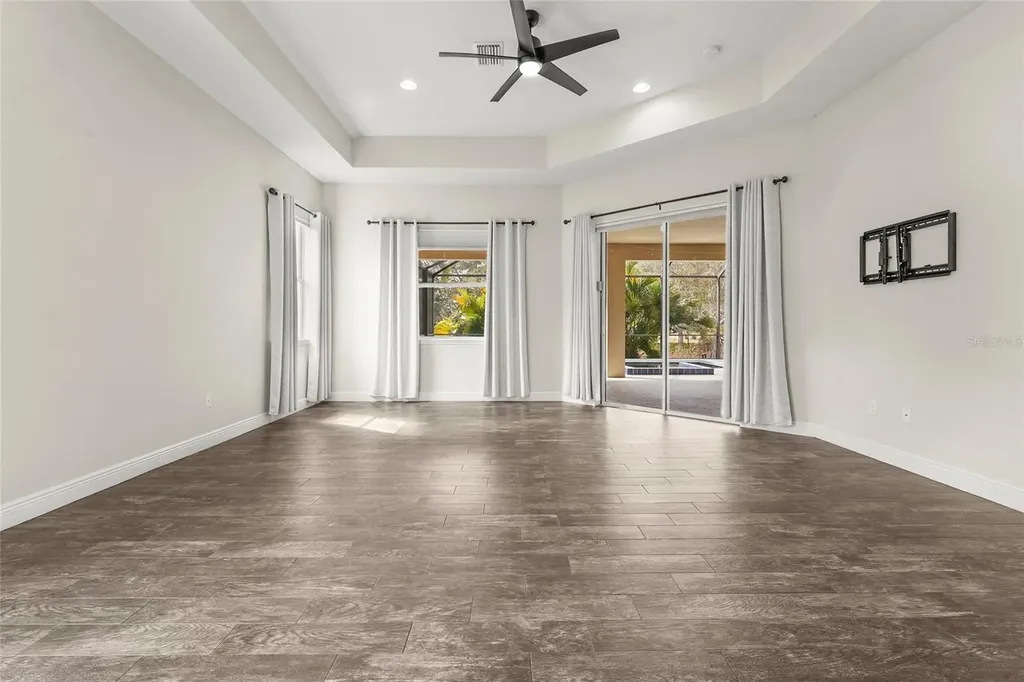 5750 Rock Dove Drive Sarasota FL 34241