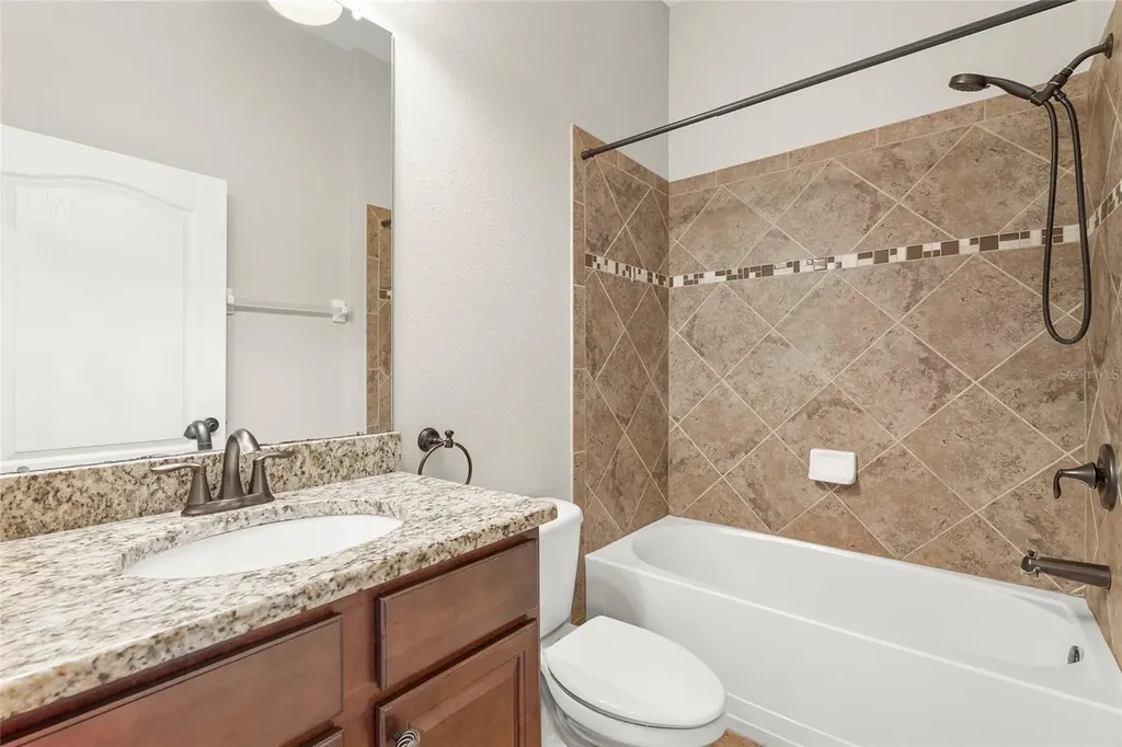 5750 Rock Dove Drive Sarasota FL 34241