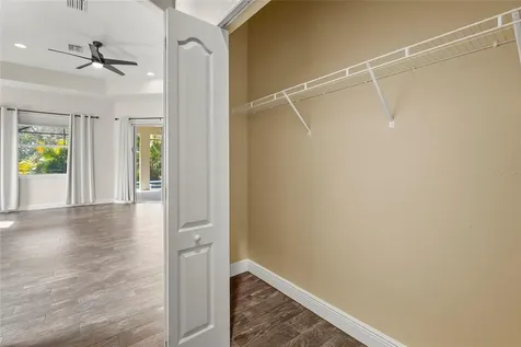 5750 Rock Dove Drive Sarasota FL 34241
