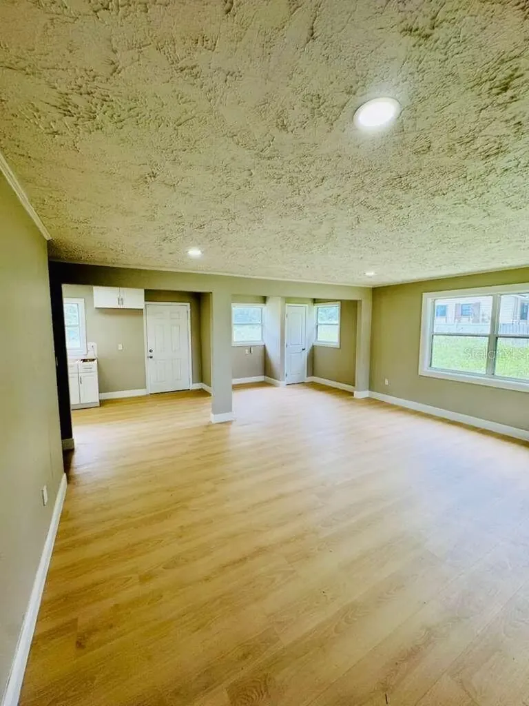 4910 Huppel Avenue Orlando FL 32811