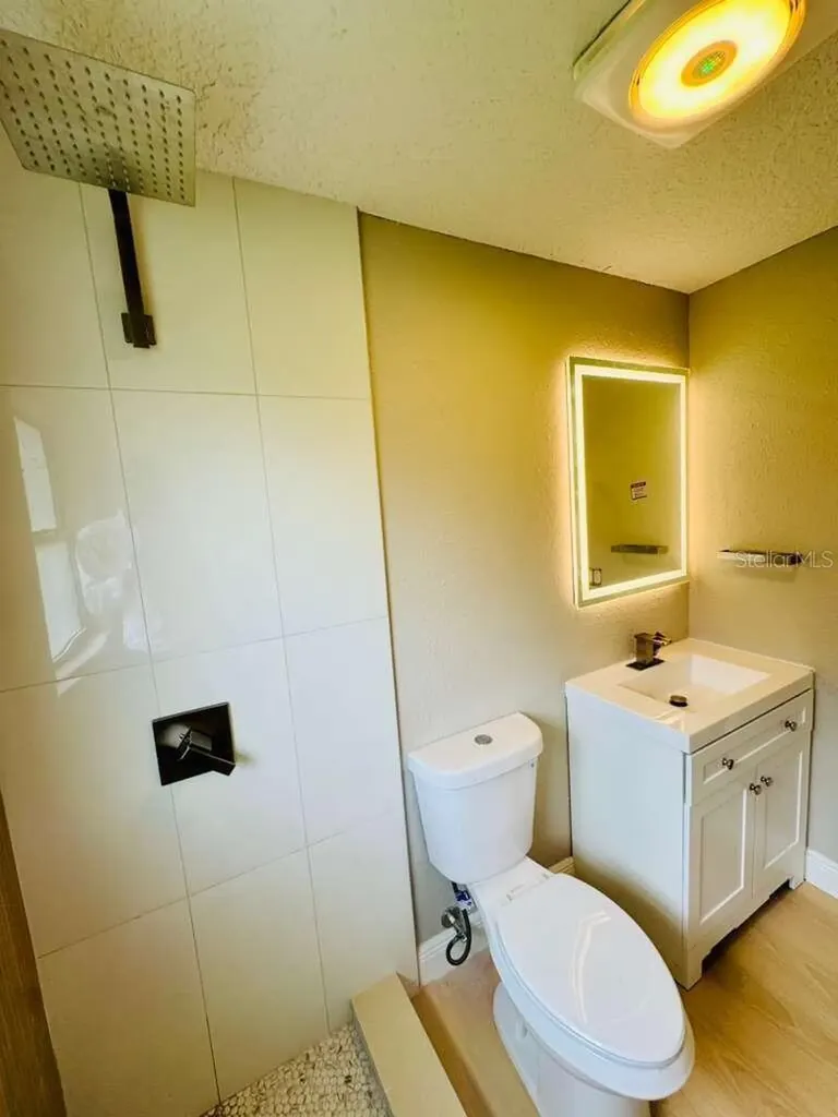 4910 Huppel Avenue Orlando FL 32811