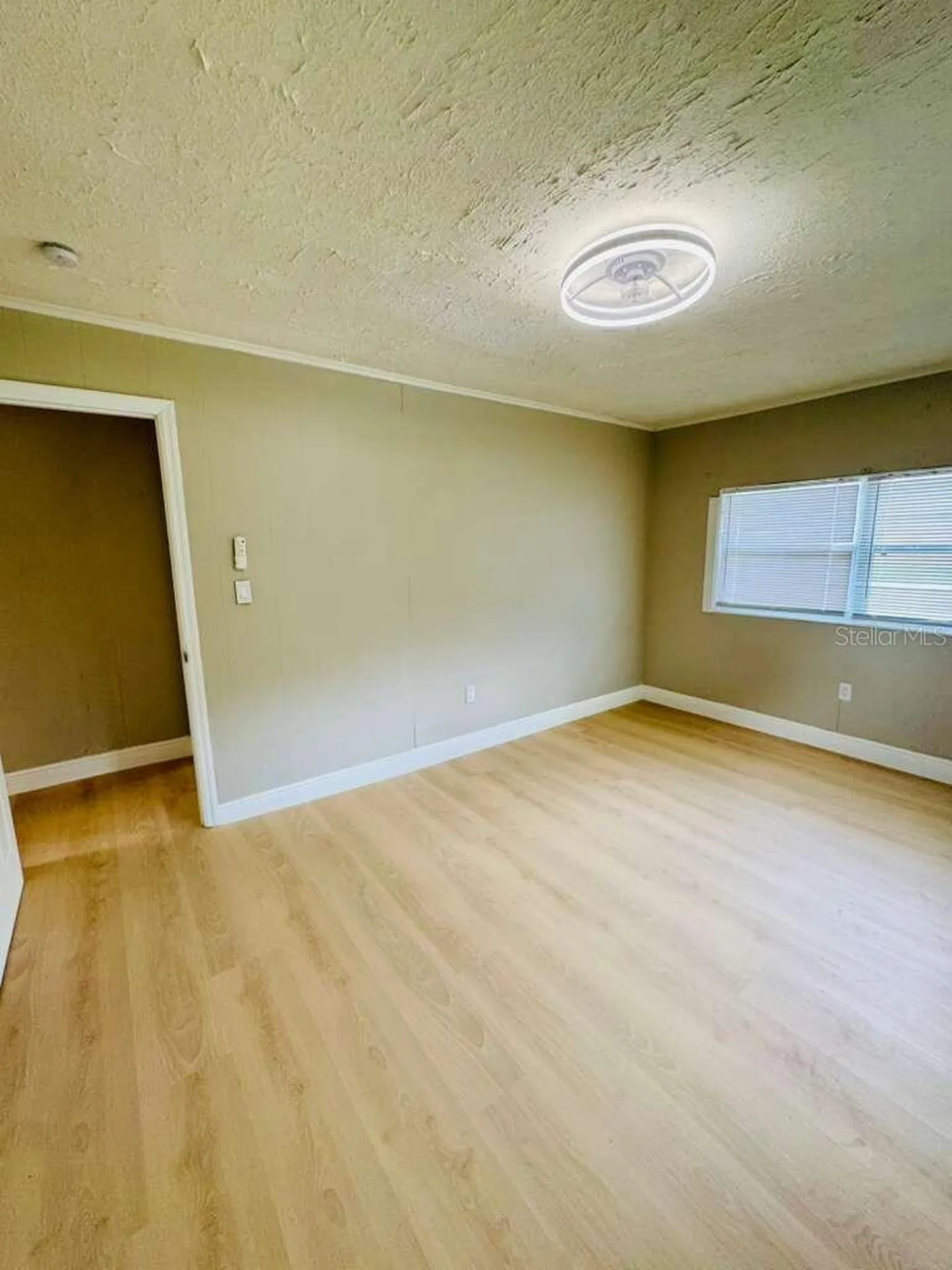 4910 Huppel Avenue Orlando FL 32811