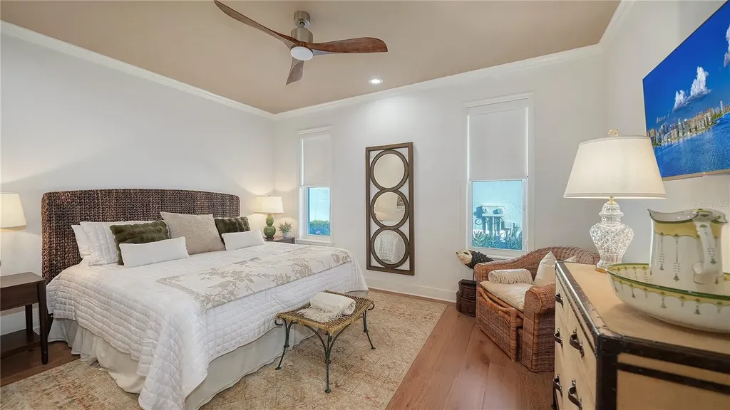 3530 Mistletoe Lane Longboat Key FL 34228