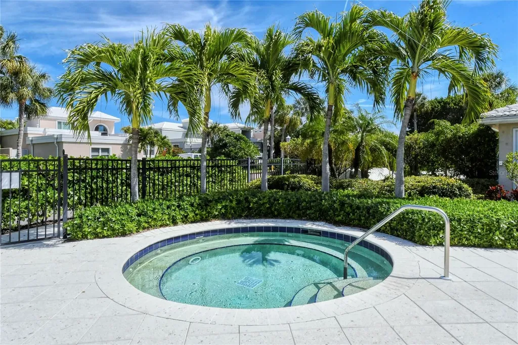 3530 Mistletoe Lane Longboat Key FL 34228