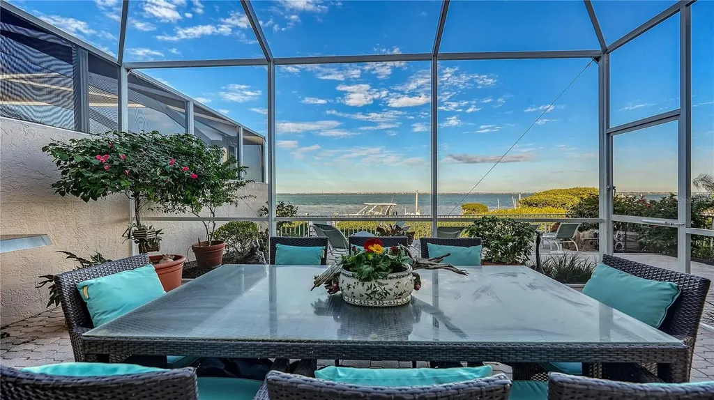3530 Mistletoe Lane Longboat Key FL 34228