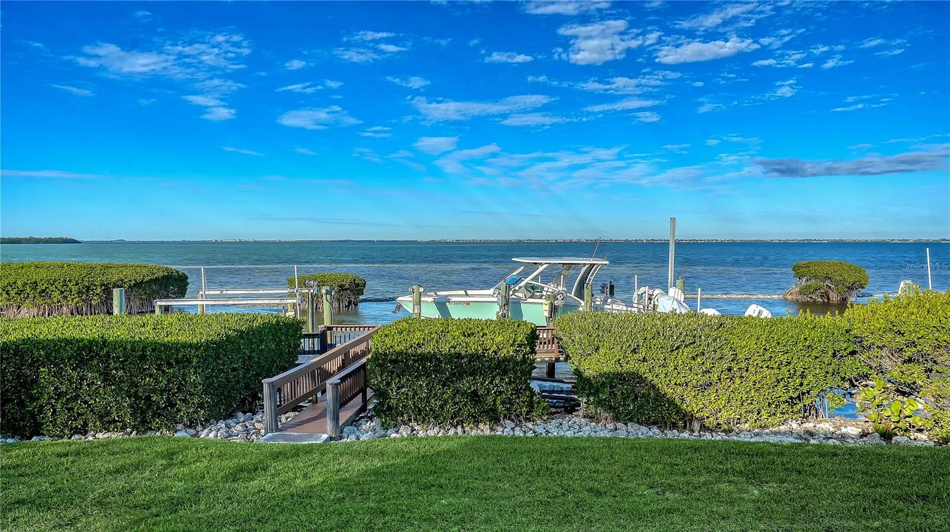 3530 Mistletoe Lane Longboat Key FL 34228