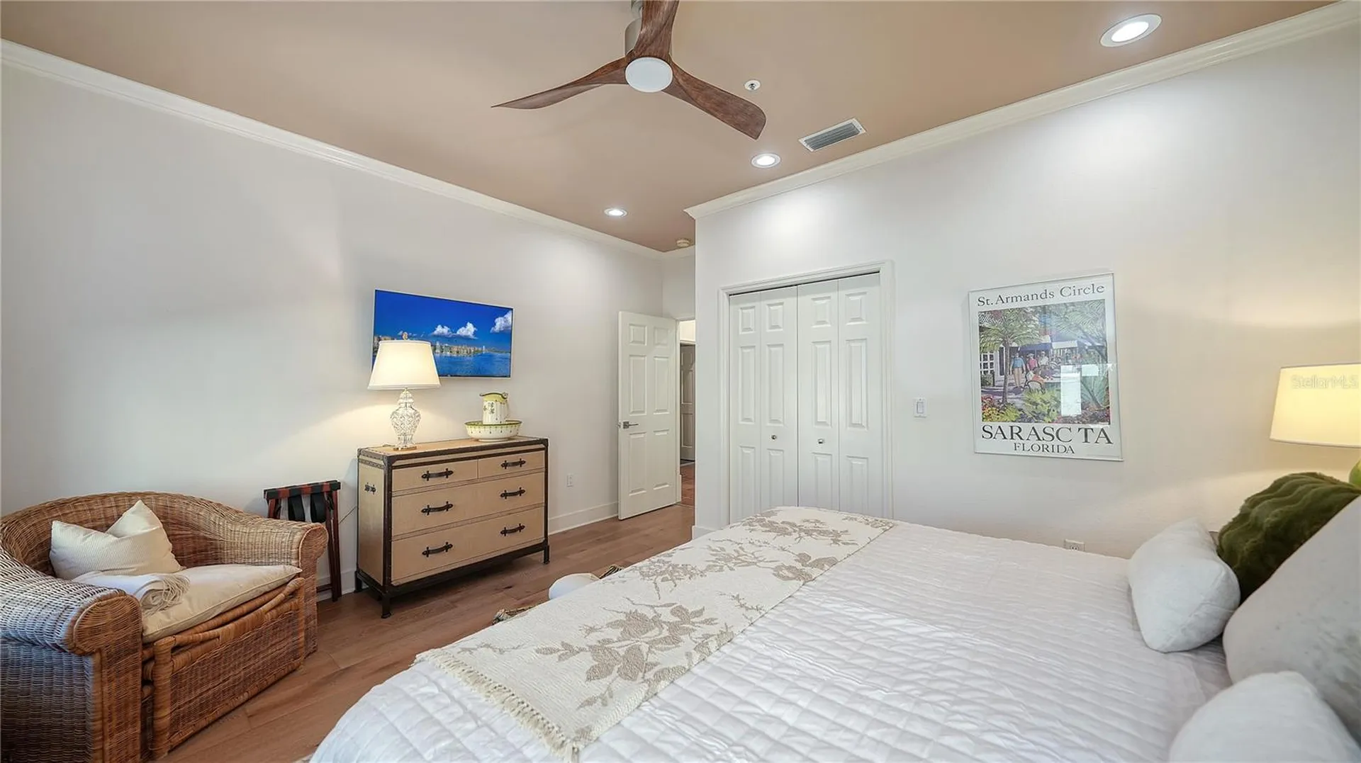 3530 Mistletoe Lane Longboat Key FL 34228
