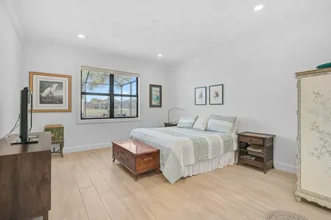 7710 Summerland Cove Bradenton FL 34202