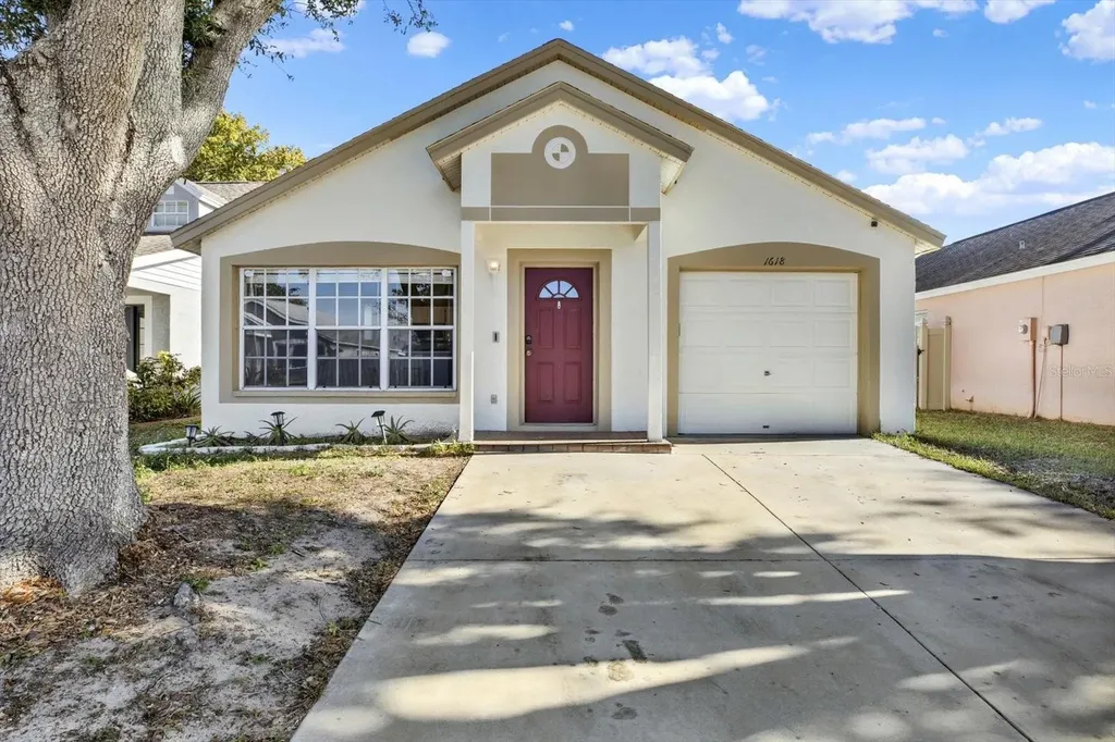1618 Citrus Orchard Way Valrico FL 33594